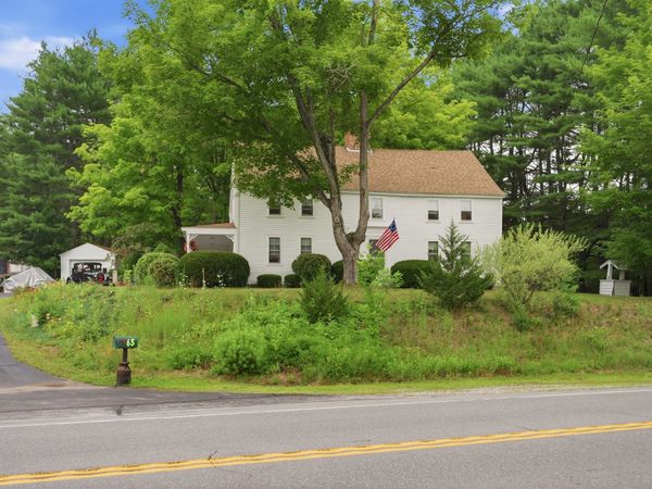 65 Chester Road, Raymond, NH 03077