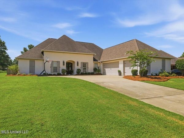 371 Caroline Boulevard, Madison, MS 39110