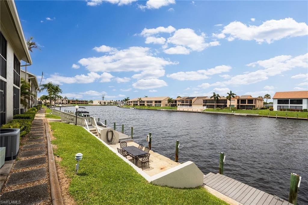 3813 SE 11th Pl , Unit 1214, Cape Coral, FL 33904 Photo