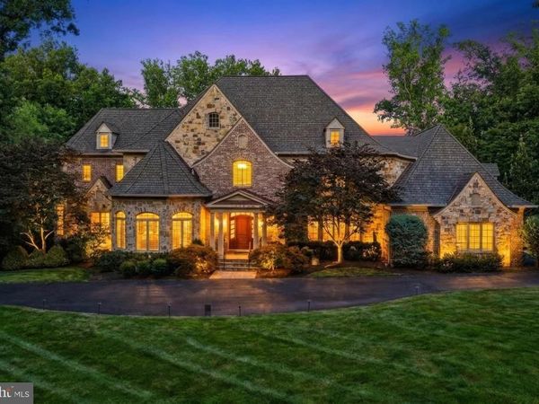 1239 DALEVIEW DRIVE, MCLEAN, VA 22102