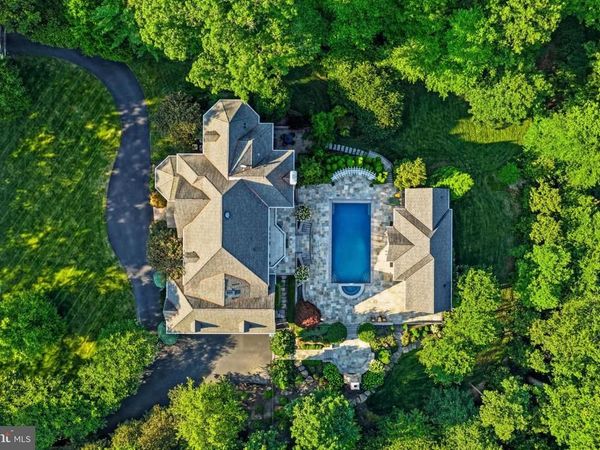 1239 DALEVIEW DRIVE, MCLEAN, VA 22102