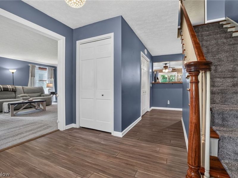 12 Square Circle Drive, Madison, OH 44057 Photo 6