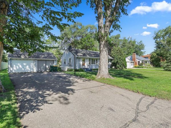 8314 Stevens Avenue S, Bloomington, MN 55420