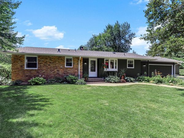 16307 Moorland Circle, Minnetonka, MN 55345