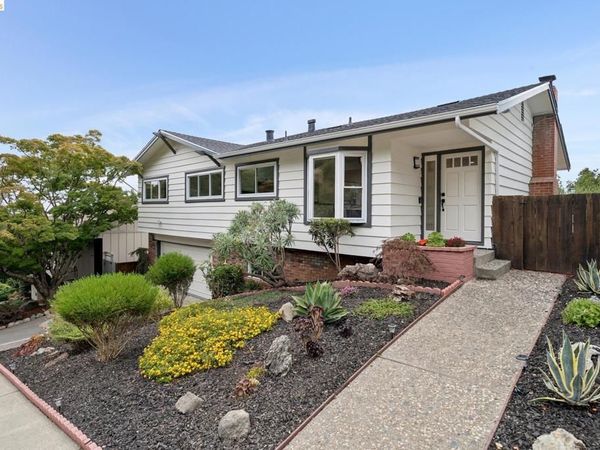 201 Crestmont, Oakland, CA 94619