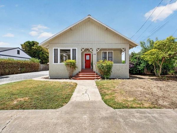 1228 West Street , Hollister, CA 95023