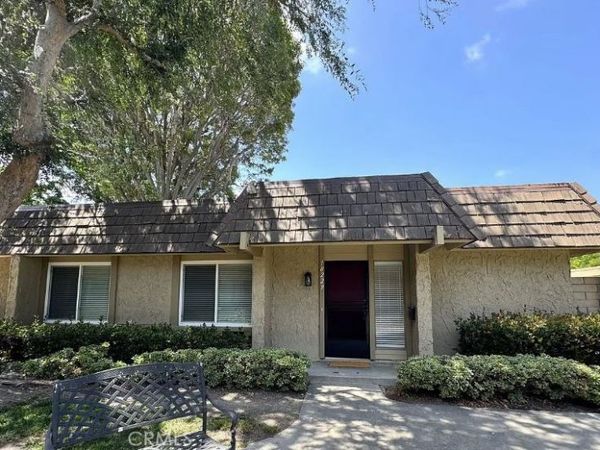 18229 Olympic Court, Fountain Valley, CA 92708