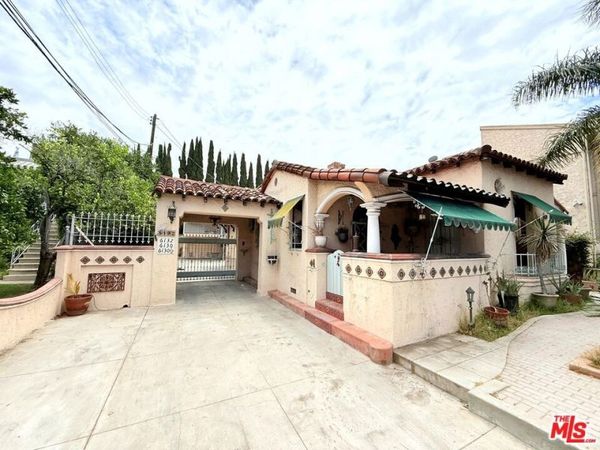 6132 Whitsett Avenue, Los Angeles, CA 91606