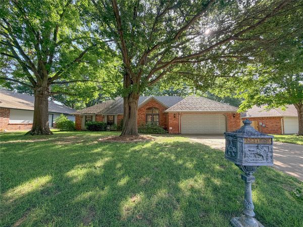 8419 S 78th East Avenue , Tulsa, OK 74133