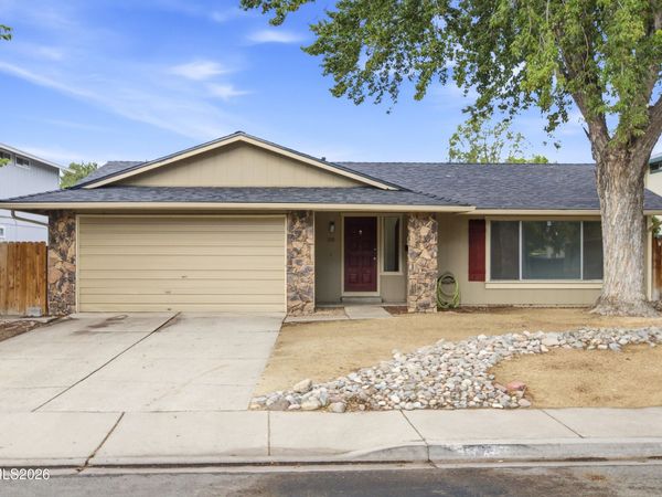 1101 Alta Vista Drive, Sparks, NV 89434