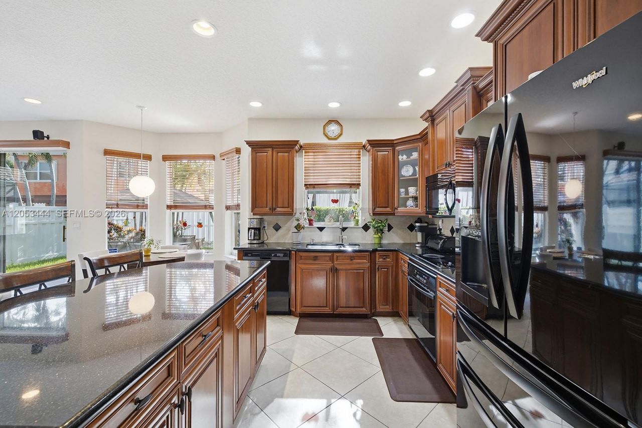 5242 SW 158th Ave, Miramar, FL 33027 Photo