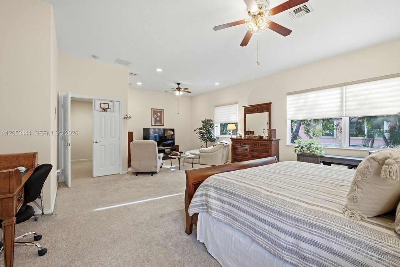 5242 SW 158th Ave, Miramar, FL 33027 Photo