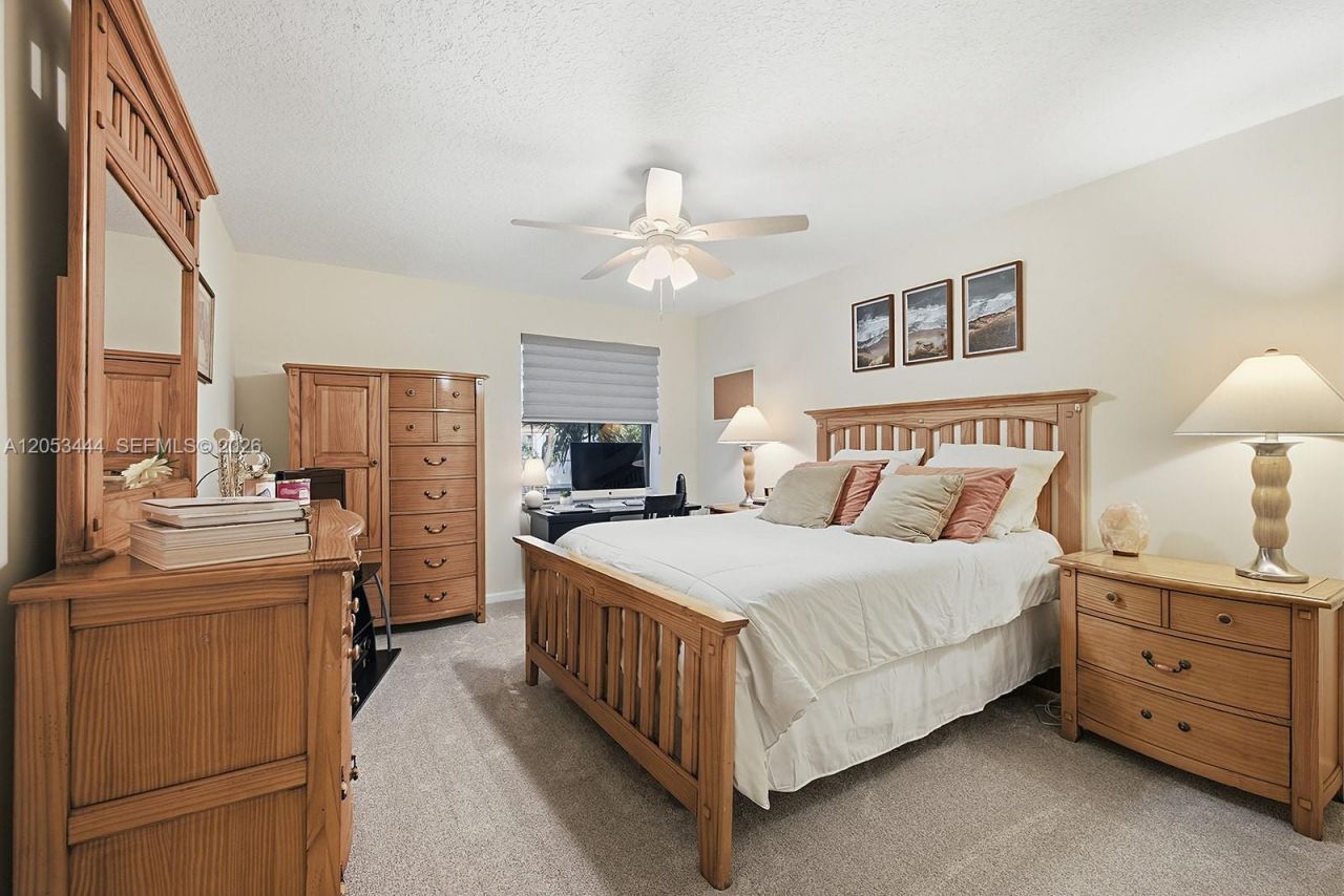 5242 SW 158th Ave, Miramar, FL 33027 Photo