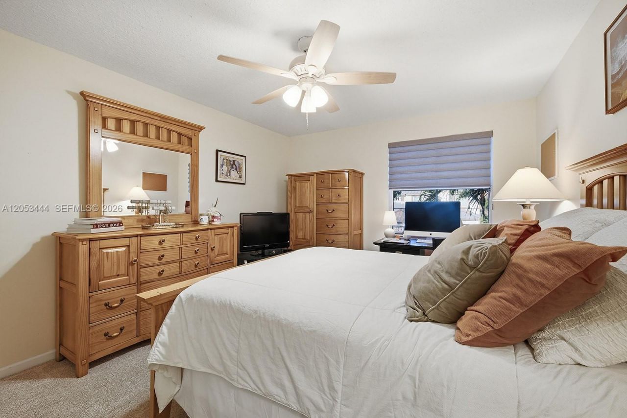 5242 SW 158th Ave, Miramar, FL 33027 Photo