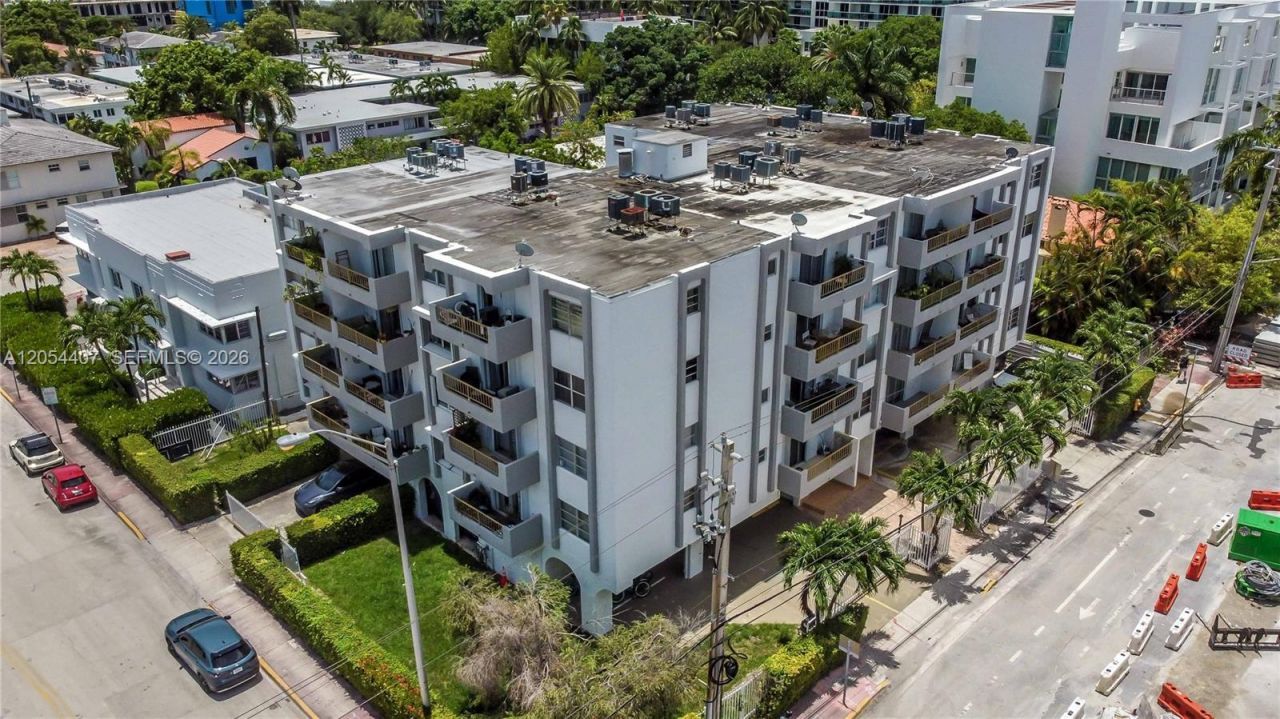 1580 West Ave, Unit 504, Miami Beach, FL 33139 Photo