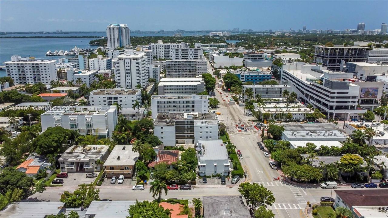 1580 West Ave, Unit 504, Miami Beach, FL 33139 Photo