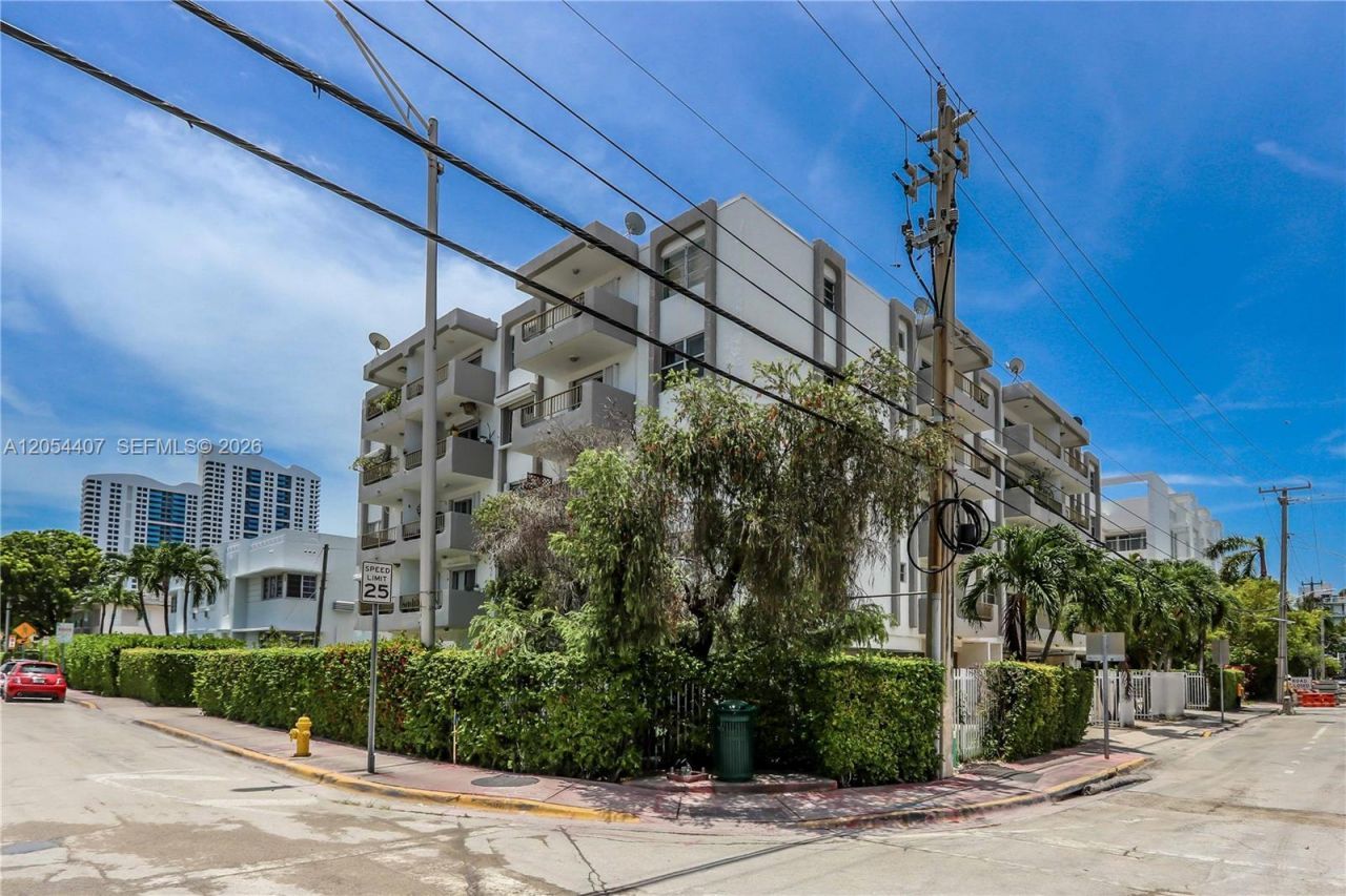 1580 West Ave, Unit 504, Miami Beach, FL 33139 Photo