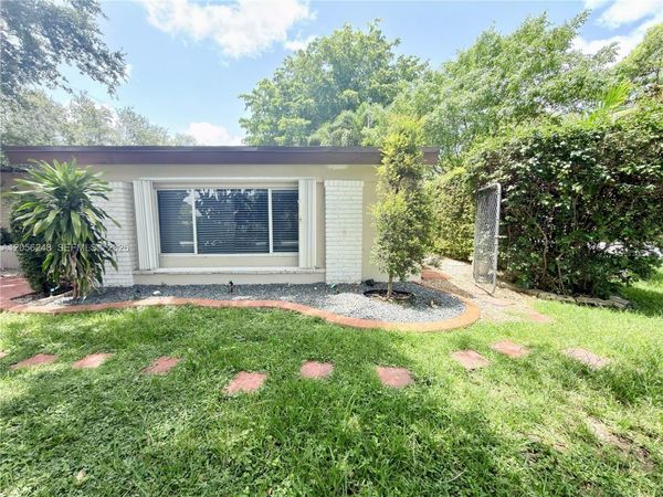 9160 SW 73rd St , Unit B, Miami, FL 33173