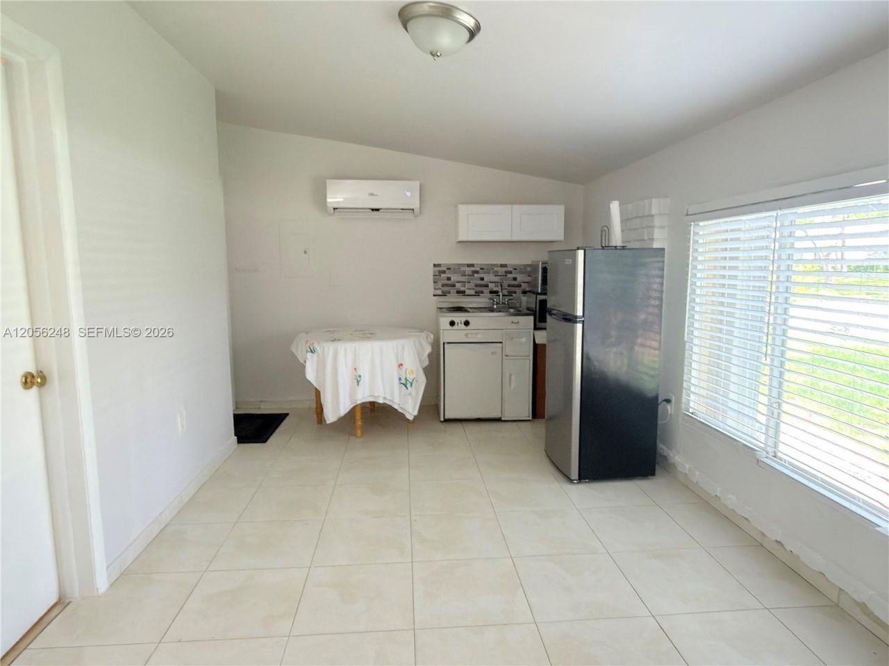 9160 SW 73rd St , Unit B, Miami, FL 33173 Photo