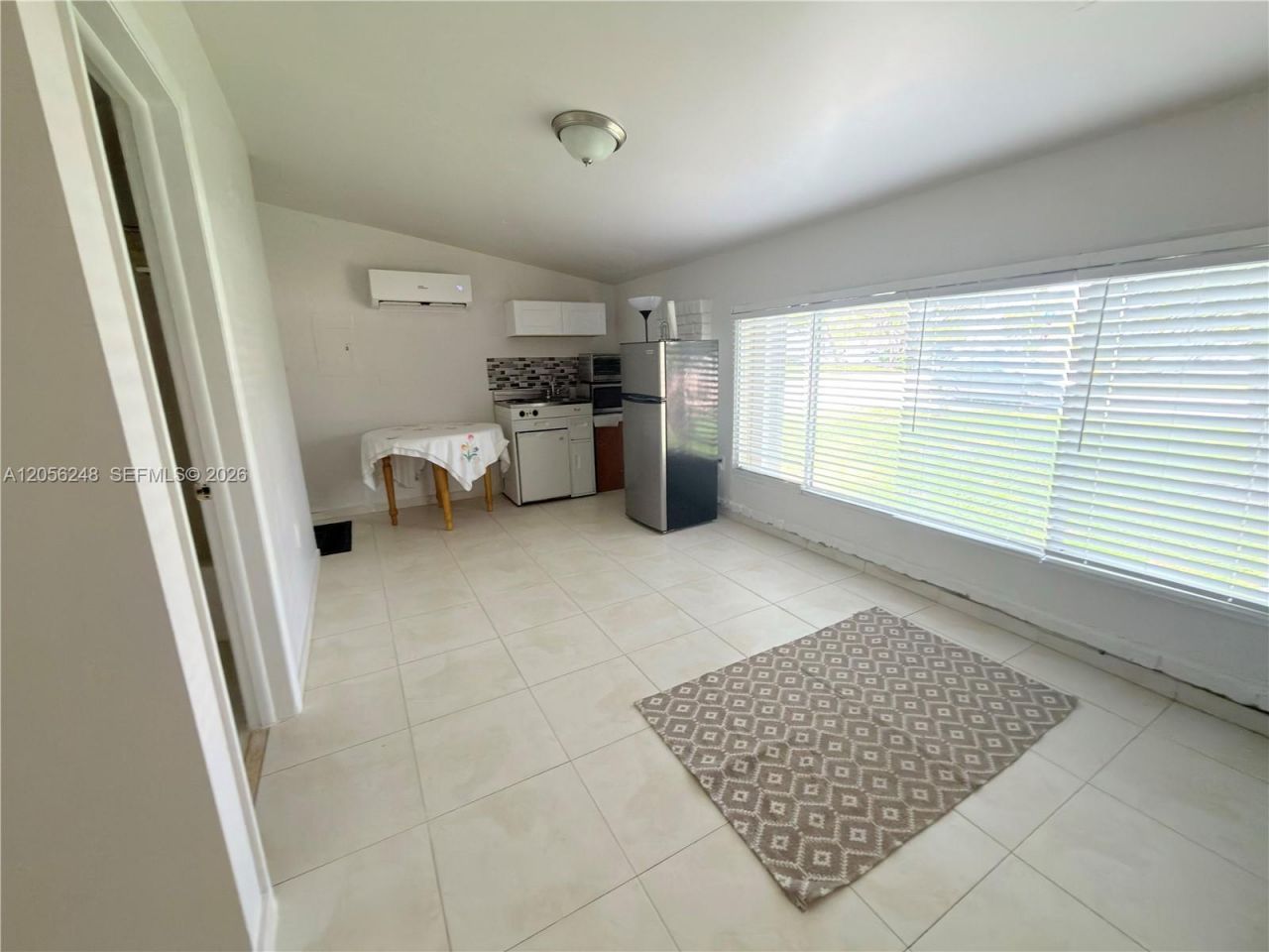 9160 SW 73rd St , Unit B, Miami, FL 33173 Photo