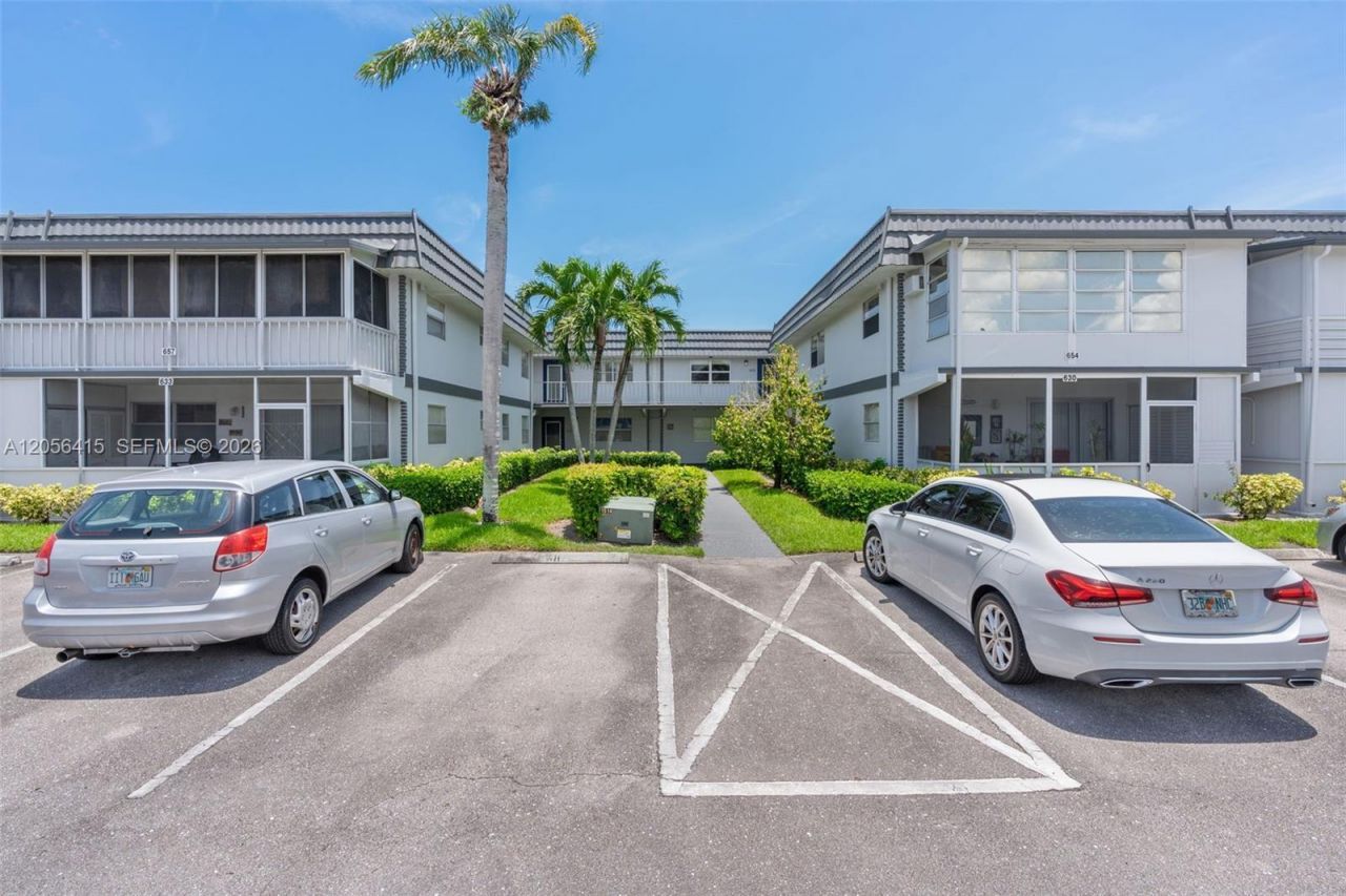 631 N Saxony N , Unit N, Delray Beach, FL 33446 Photo