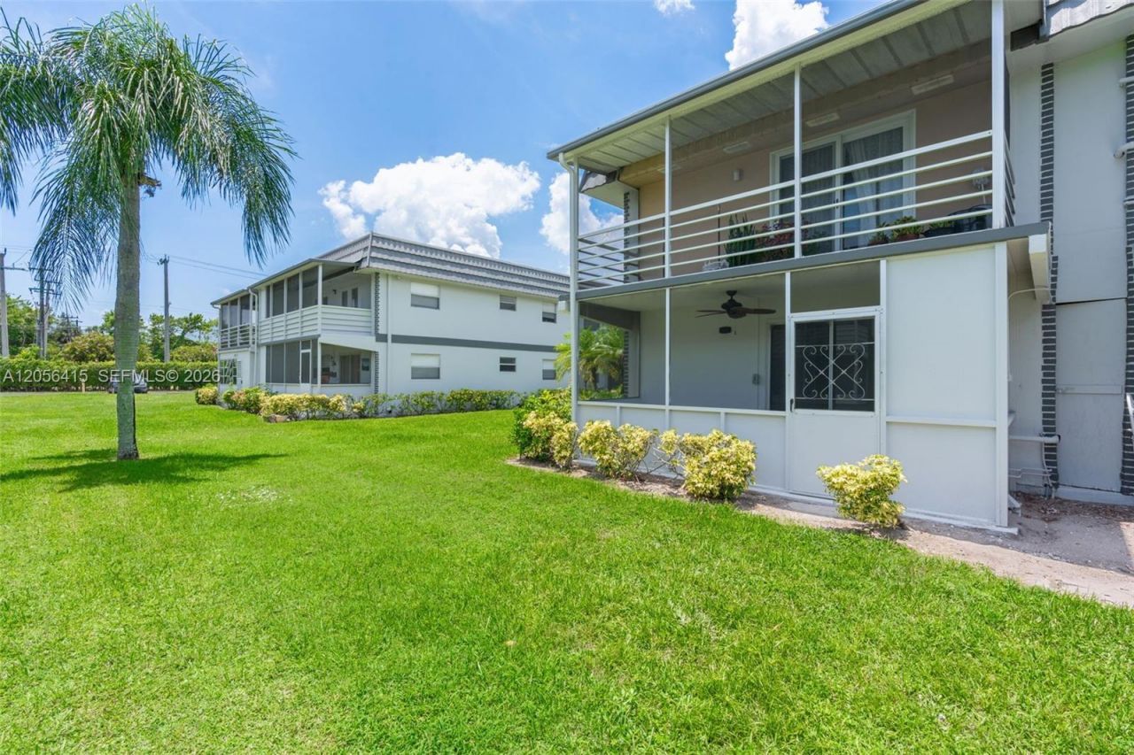 631 N Saxony N , Unit N, Delray Beach, FL 33446 Photo