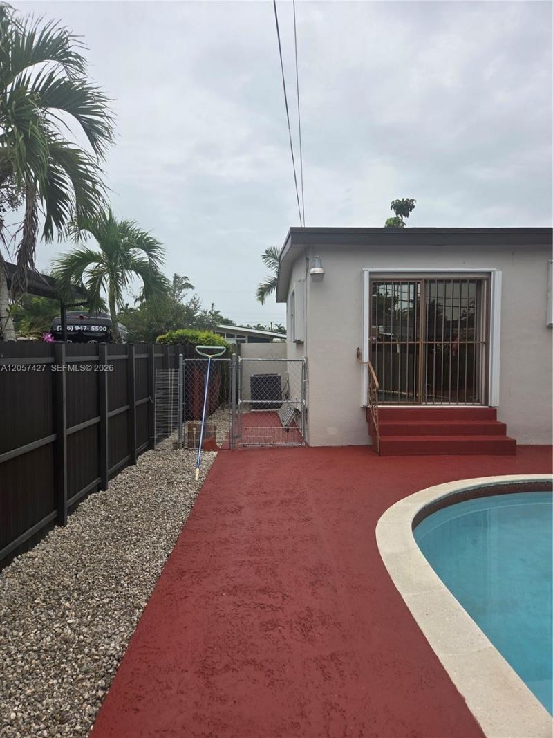 8441 SW 32nd Ter , Miami, FL 33155 Photo