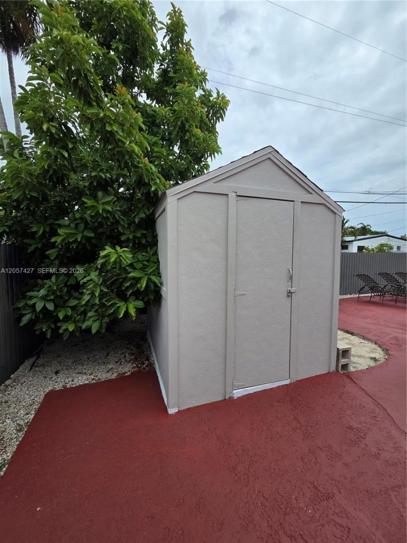 8441 SW 32nd Ter , Miami, FL 33155 Photo