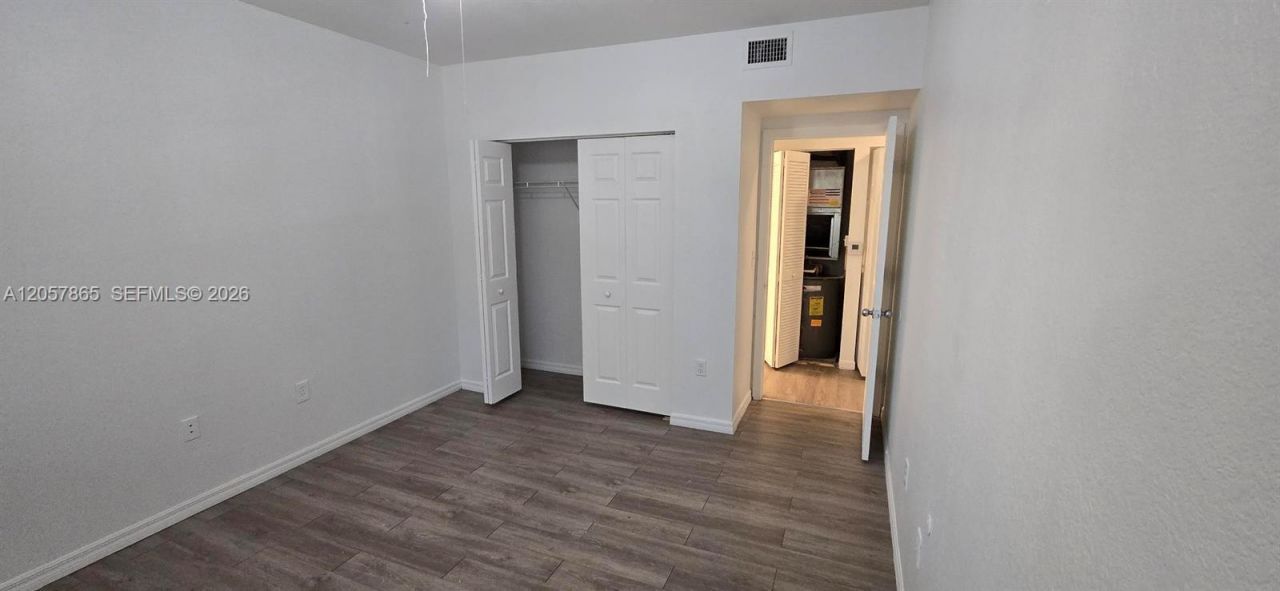 2589 Centergate Dr, Unit 202, Miramar, FL 33025 Photo