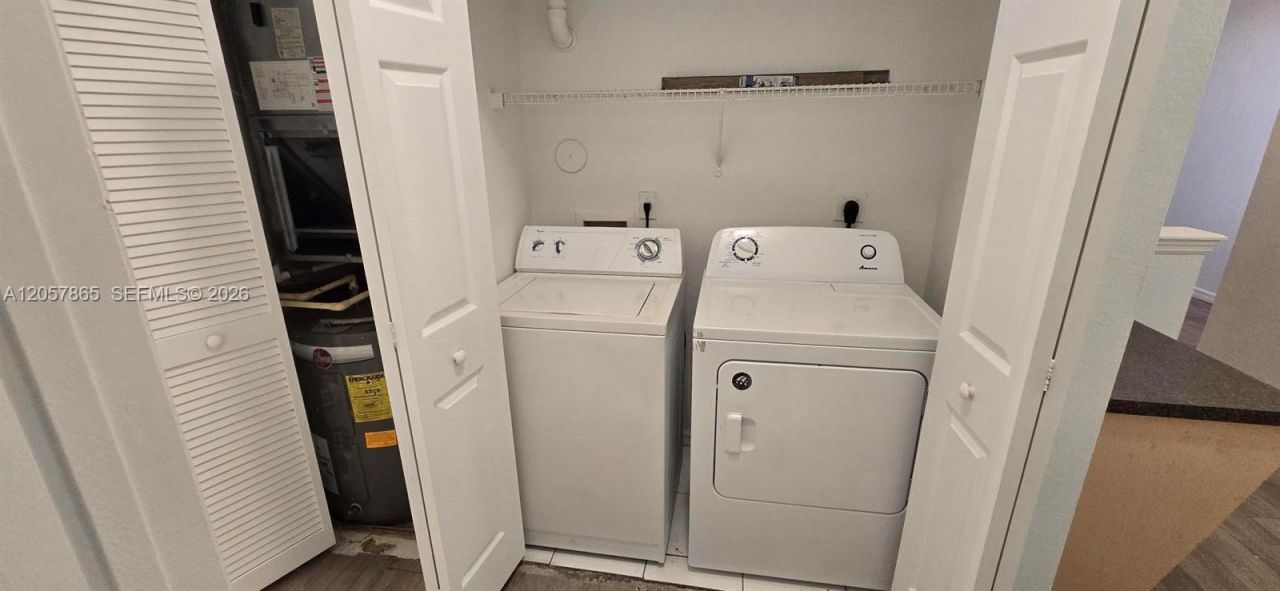 2589 Centergate Dr, Unit 202, Miramar, FL 33025 Photo