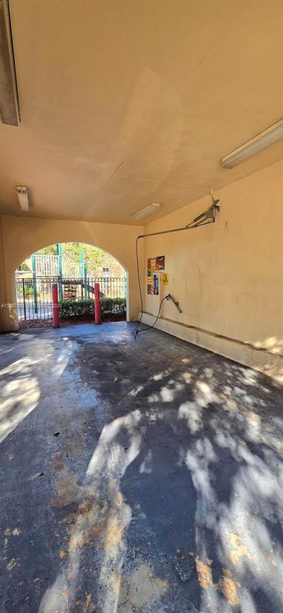 2589 Centergate Dr, Unit 202, Miramar, FL 33025 Photo
