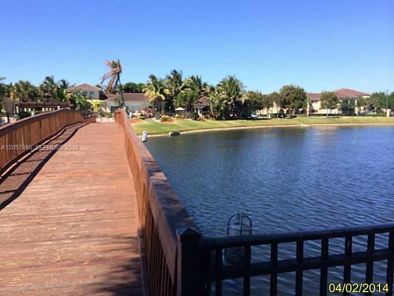 2589 Centergate Dr, Unit 202, Miramar, FL 33025 Photo