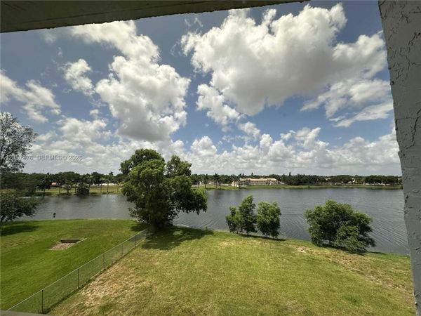 8560 N Sherman Cir, Unit 401, Miramar, FL 33025