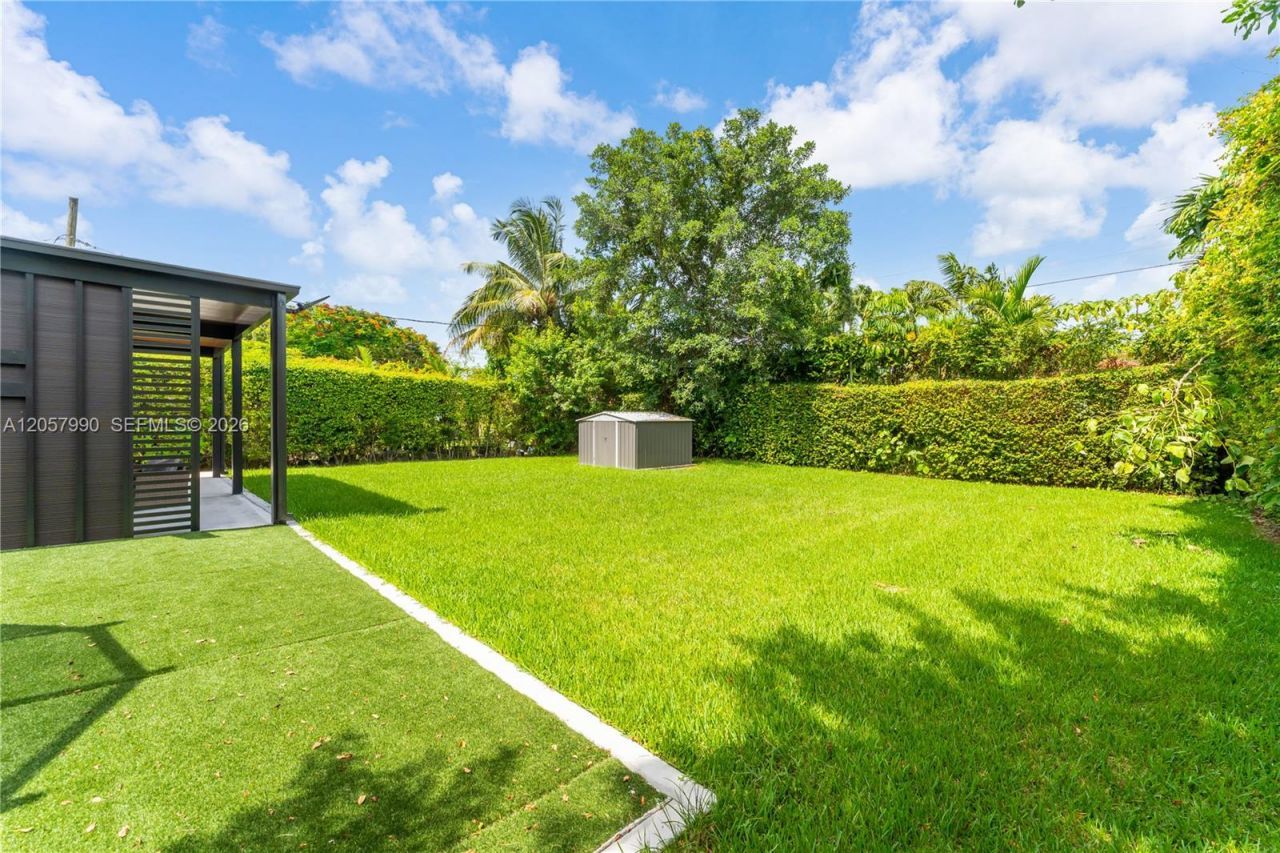 2031 SW 66th Ave , Unit 2031, West Miami, FL 33155 Photo