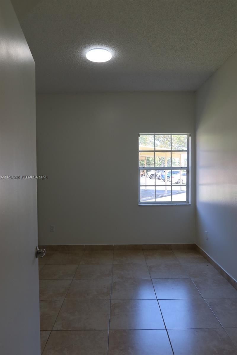 18340 NW 68th Ave , Unit A, Hialeah, FL 33015 Photo