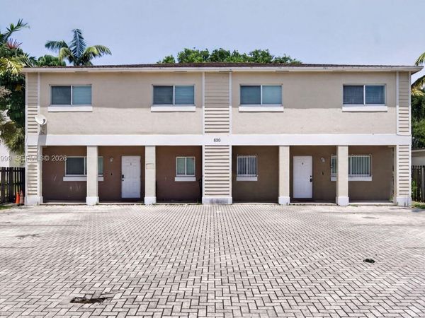 630 NW 10th Ter , Unit 4, Fort Lauderdale, FL 33311