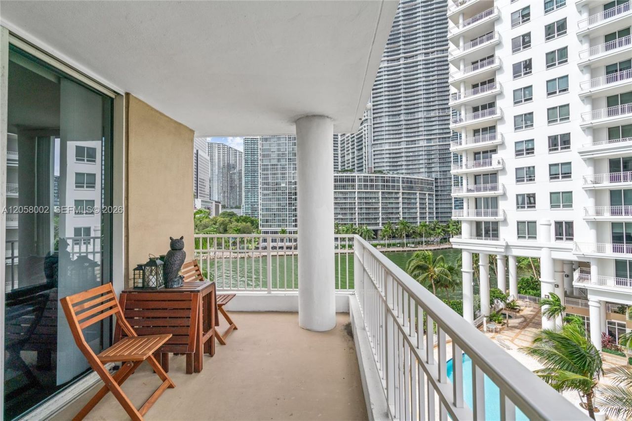 701 Brickell Key Blvd, Unit 604, Miami, FL 33131 Photo