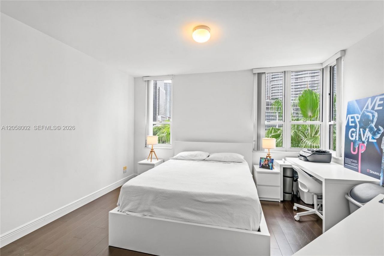 701 Brickell Key Blvd, Unit 604, Miami, FL 33131 Photo