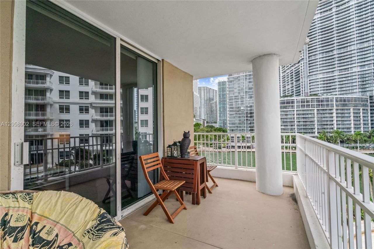 701 Brickell Key Blvd, Unit 604, Miami, FL 33131 Photo
