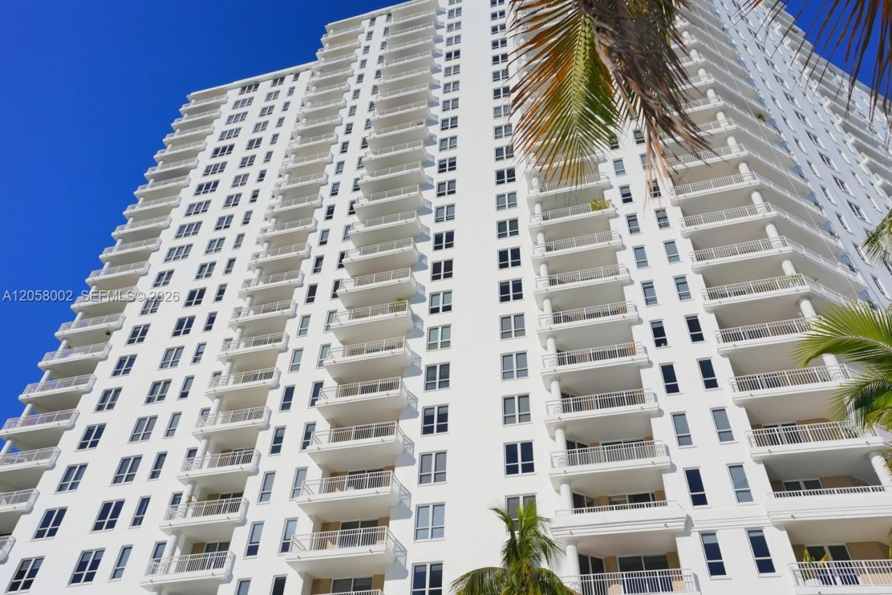 701 Brickell Key Blvd, Unit 604, Miami, FL 33131 Photo