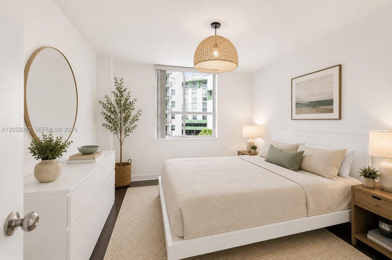 701 Brickell Key Blvd, Unit 604, Miami, FL 33131 Photo