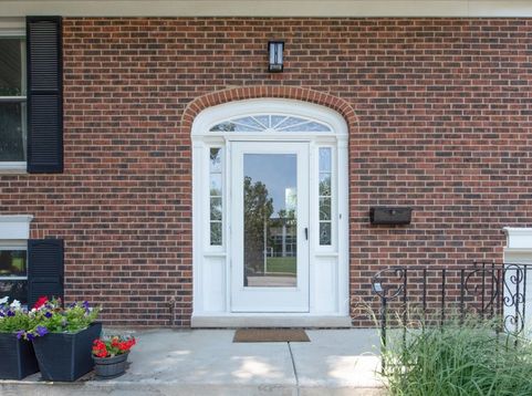 Main Photo