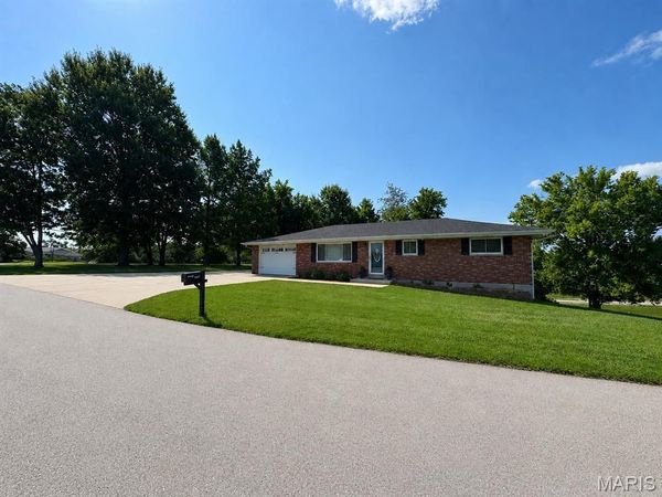 2571 Willow Drive , Arnold, MO 63010