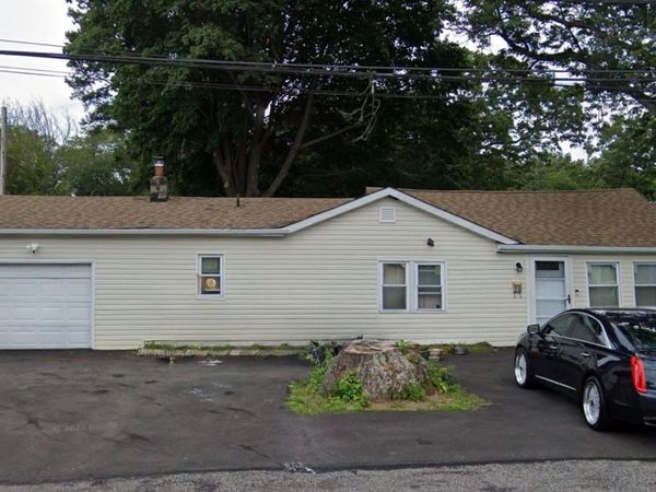 20 Buchanan Avenue, Wyandanch, NY 11798