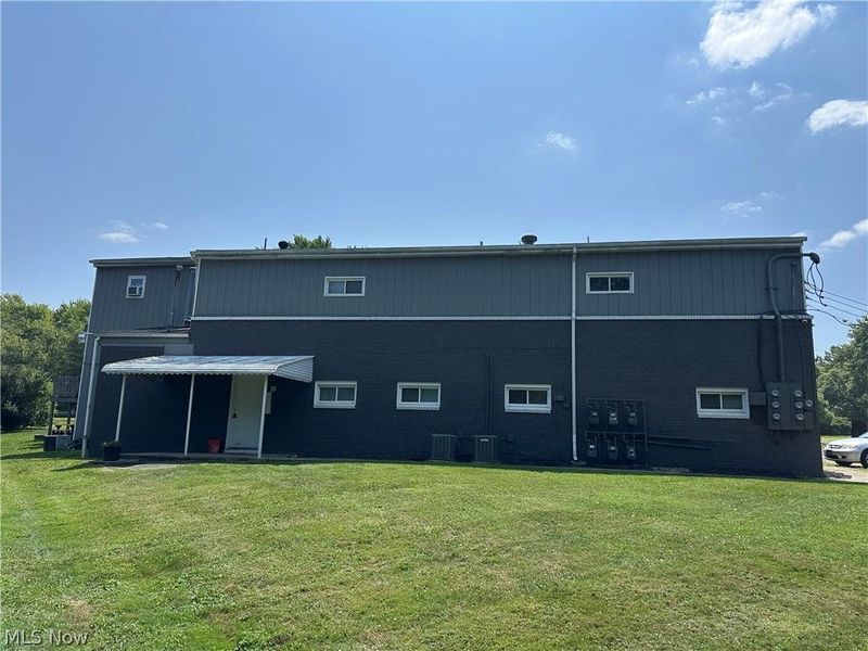 5885 Youngstown Hubbard Road, Unit 6, Hubbard, OH 44425 Photo 2