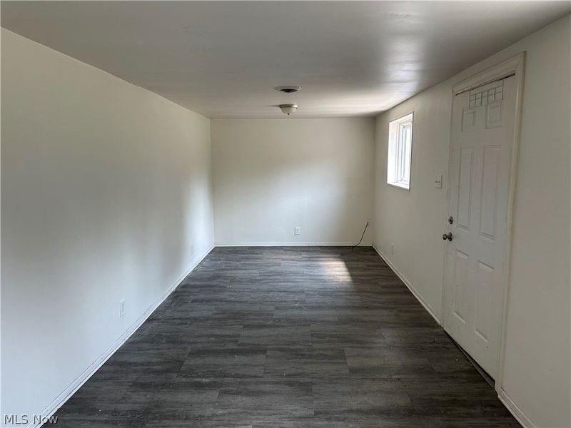 5885 Youngstown Hubbard Road, Unit 6, Hubbard, OH 44425 Photo 3