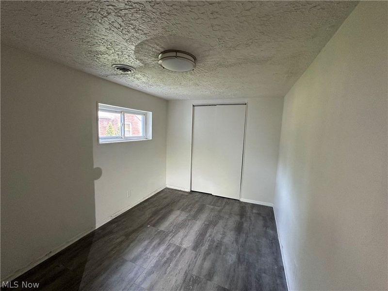 5885 Youngstown Hubbard Road, Unit 6, Hubbard, OH 44425 Photo 4