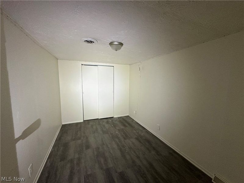 5885 Youngstown Hubbard Road, Unit 6, Hubbard, OH 44425 Photo 5