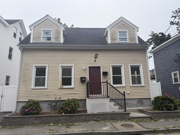 56 Adams St, Unit 2, Taunton, MA 02780