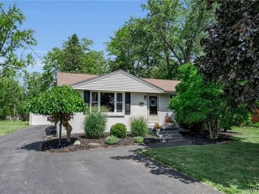 650 East And West Road , Buffalo, NY 14224